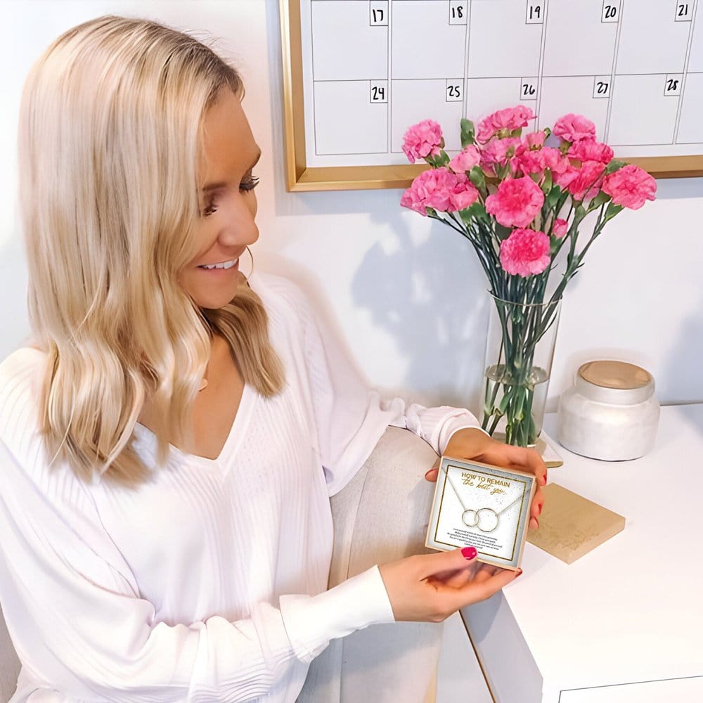 Best You Interlocking Circles Gold Necklace