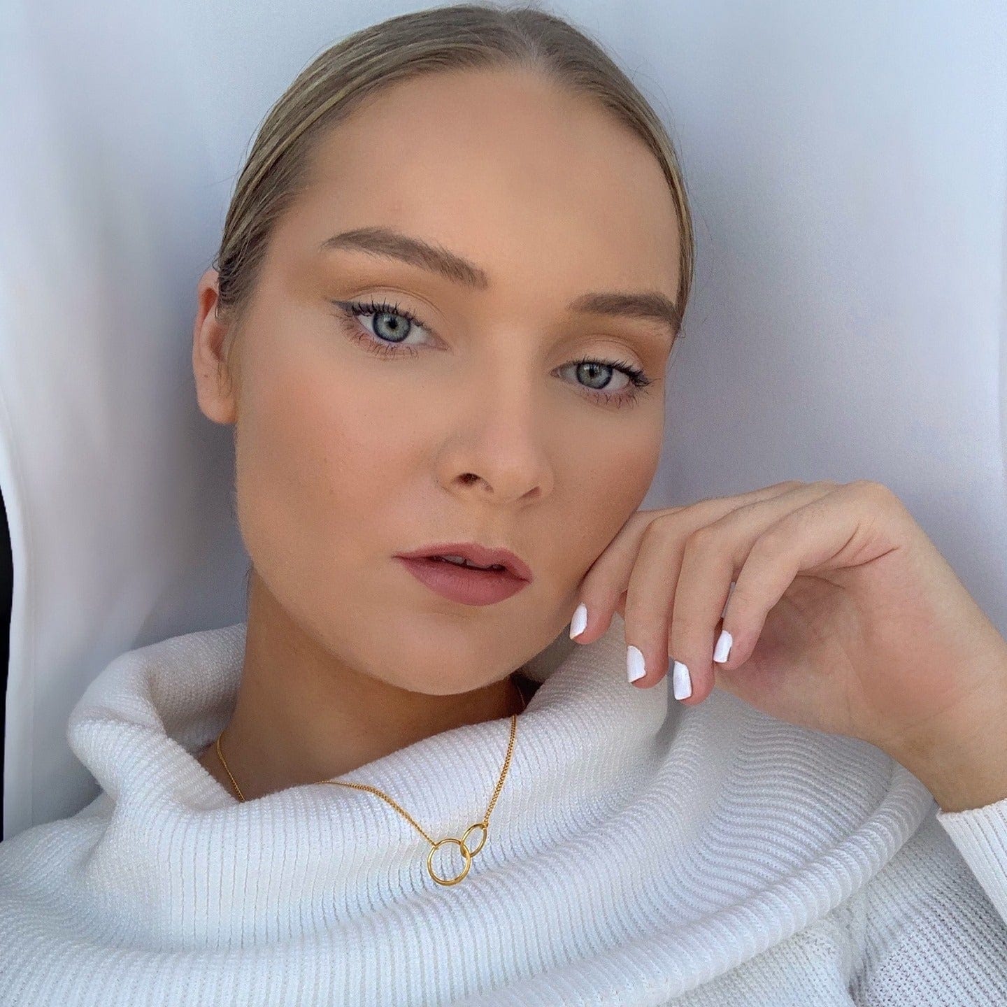 Interlocking Circles Gold Necklace